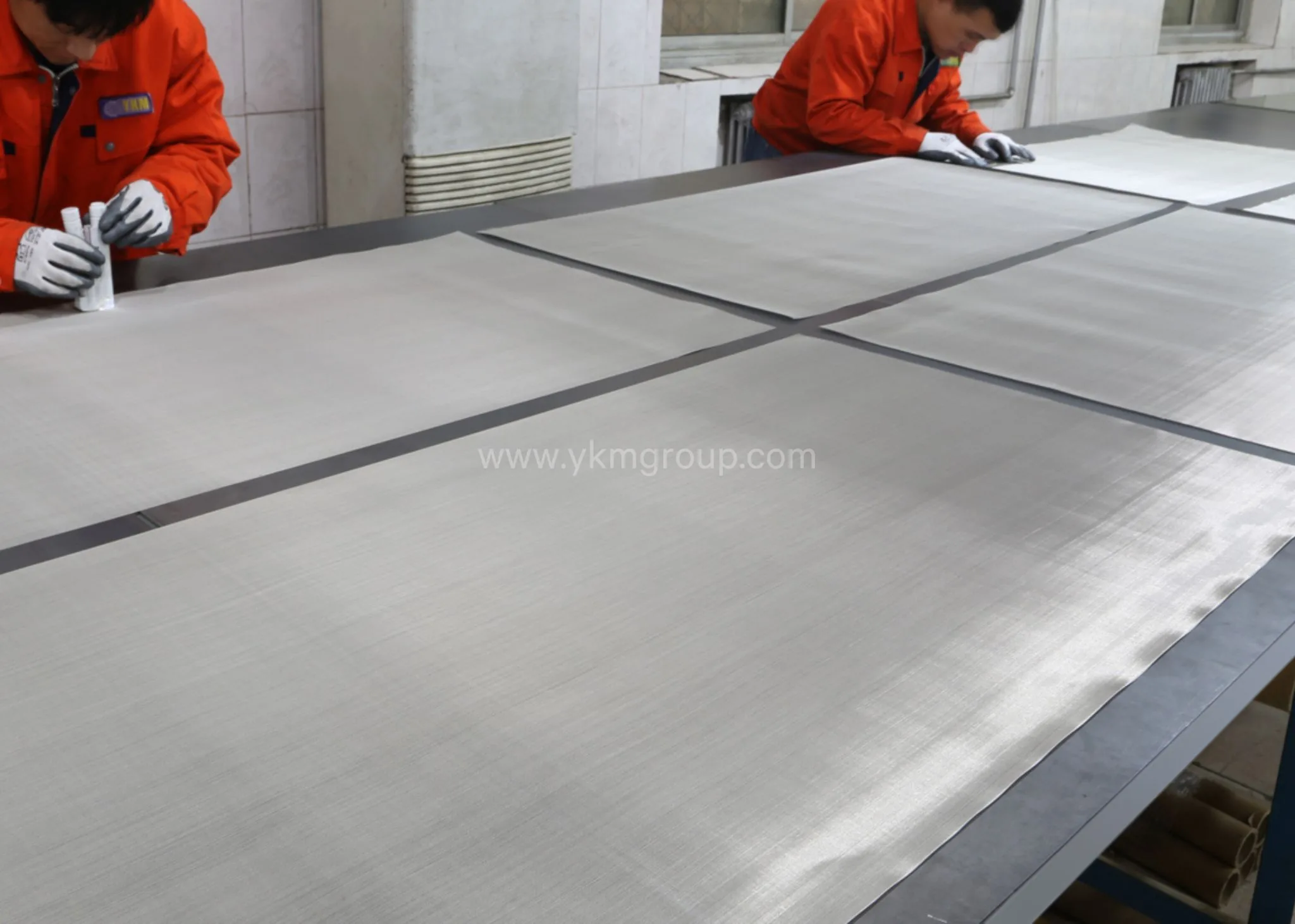 YKM Stainless Steel Wire Mesh Geometry Analysis