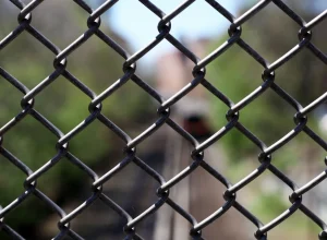 Heavy-Duty-Chain-link-Fence